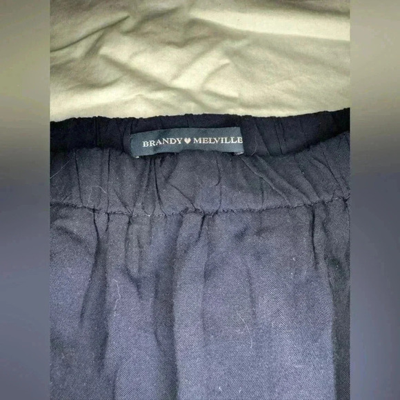 Brandy Melville navy skirt! - Picture 3 of 4